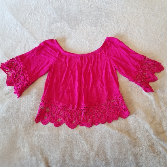 Pink Crochet Off Shoulder Lace Hem Blouse - Picture 3 of 8